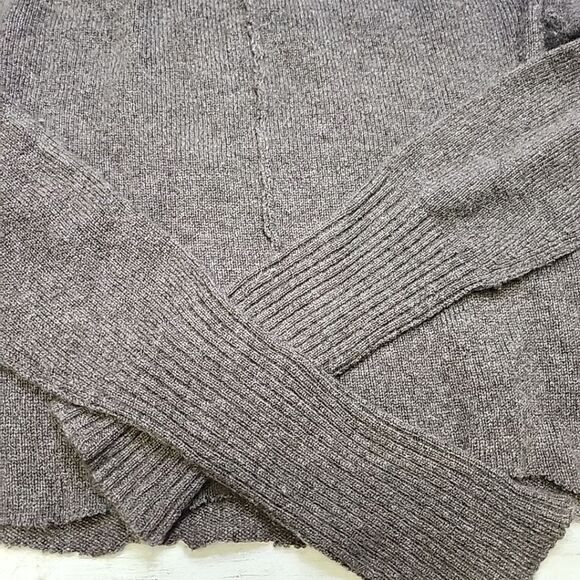 Aqua 100% Cashmere Brown Ranglan Sleeves Raw Hem Crop Sweater XS - Picture 7 of 10